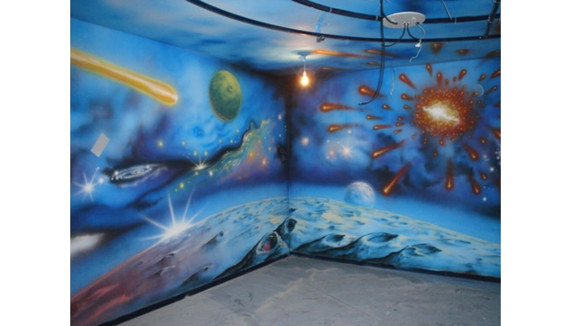 ציור קיר חדר חלל במרפאה